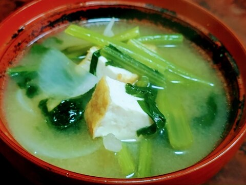 小松菜と厚揚げの味噌中華風スープ